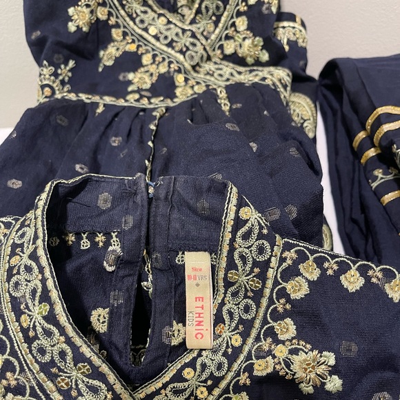 ethnic girls dress - Picture 11 of 12